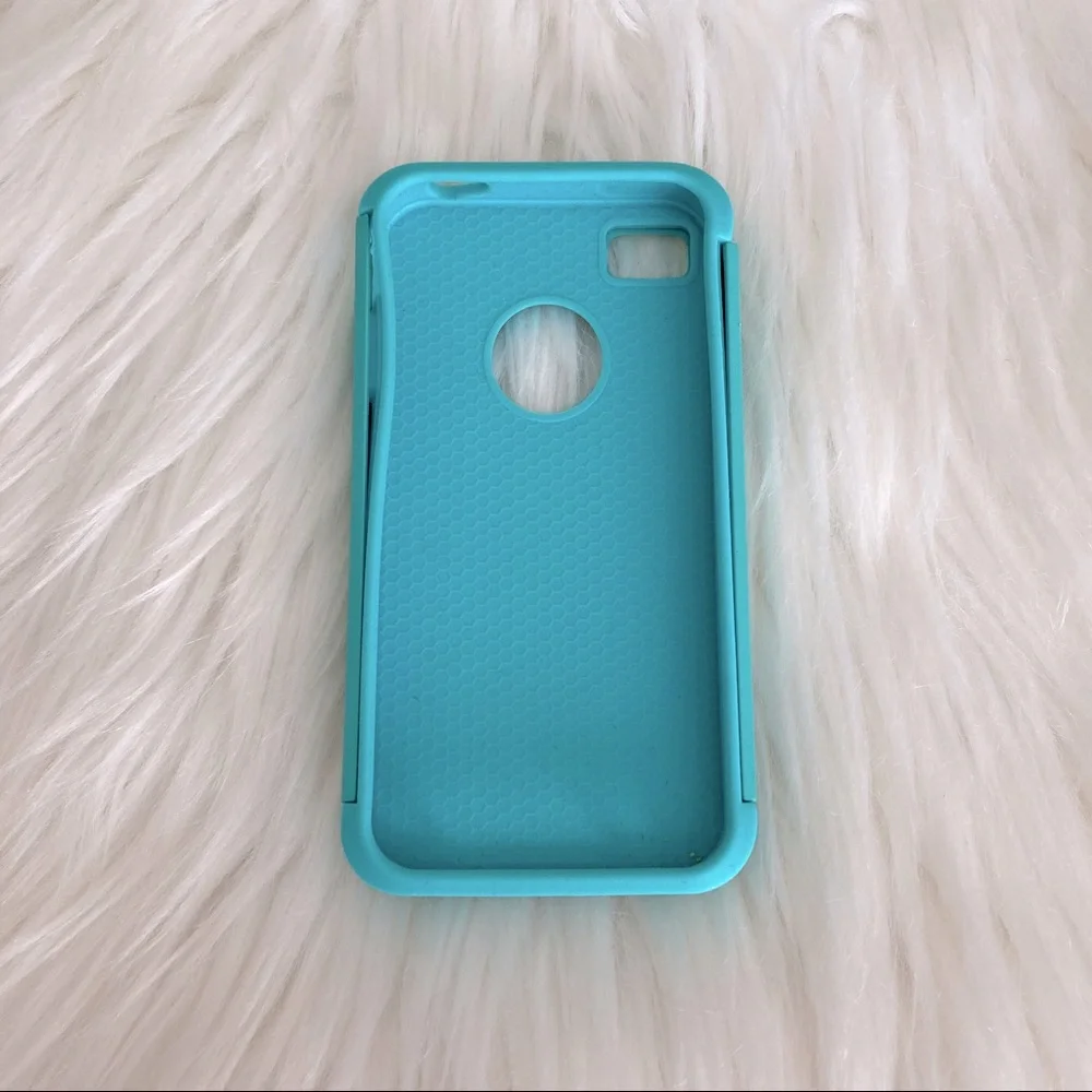 Set of 2 iPhone 4 cases